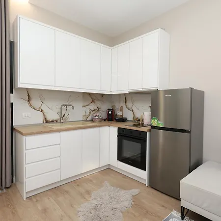 Appartement Xhimi - *